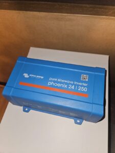 Inversor Off Grid 250VA 24V VICTRON Phoenix (Usado)