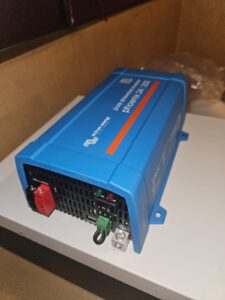 Inversor Off Grid 250VA 24V VICTRON Phoenix (Usado) - Imagen 3